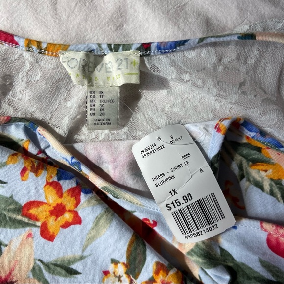 Women’s 1X Forever 21+ fit and flare skater dress tropical print with lace back - Picture 4 of 9